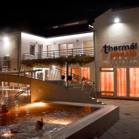 招待所 派兹奥温泉酒店 Mórahalom