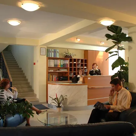 派兹奥温泉酒店