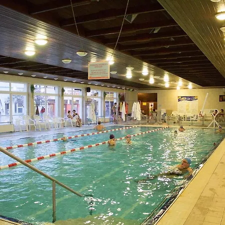 派兹奥温泉酒店